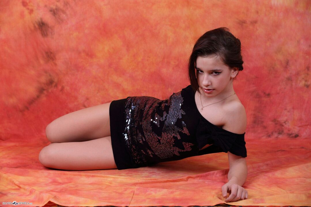 Sarah精美套图第六弹(106P)