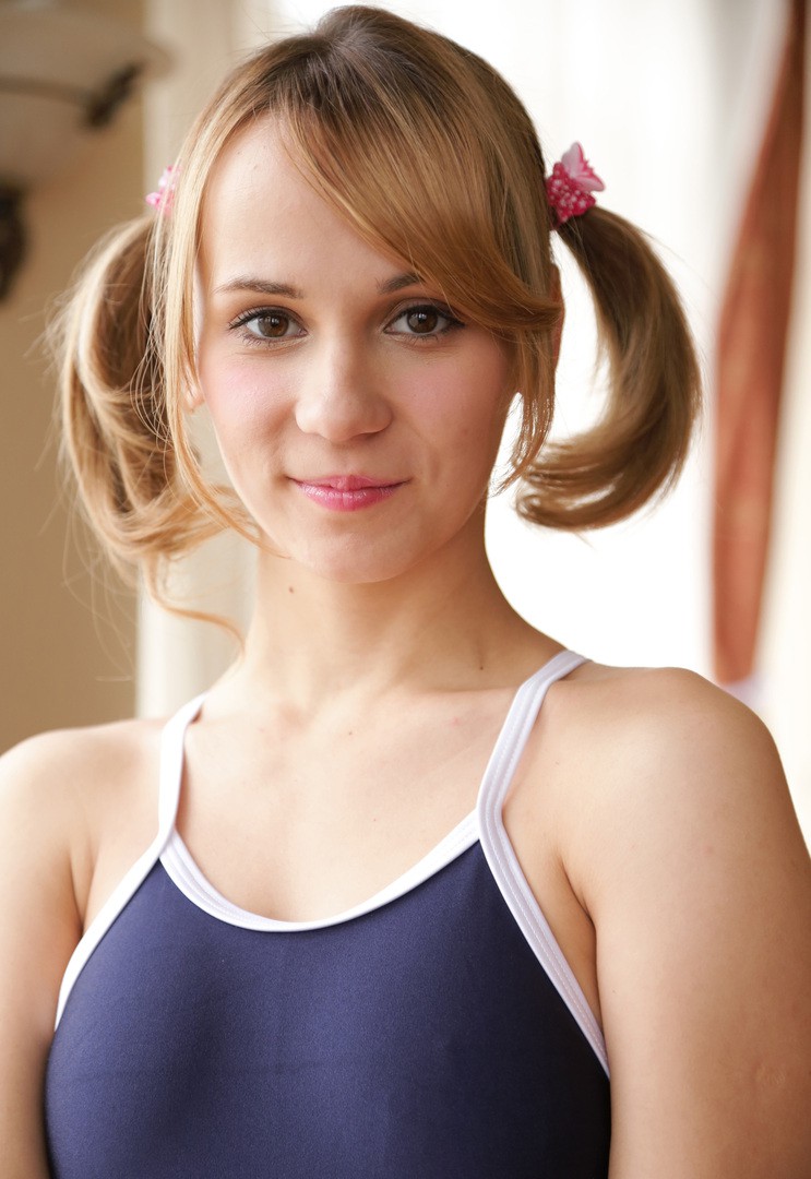 Alina candydoll_女郎写真